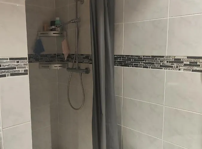 Tres Grand De 76m2 A *